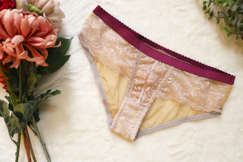 MORGAN Everyday Lace Panty in Lilac and Burgundy