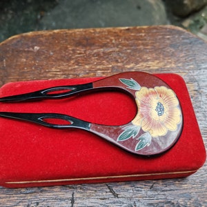 Japanese Floral Design Peony Flower Lacquered Wooden Kanzashi Ladies Hair Ornament Hair Pin With Red Velvet Hard Case