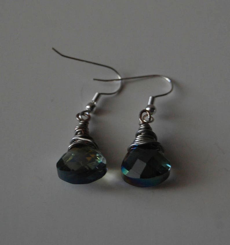 Wire Wrapped Earrings image 1