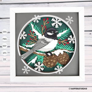 Scatola delle ombre con cincia su un pino in formato svg, Scatola delle ombre invernale in formato svg, Scatola delle ombre innevata in formato svg, Scatola delle ombre 3d in formato svg, Progetti Cricut, Silhouette in formato svg