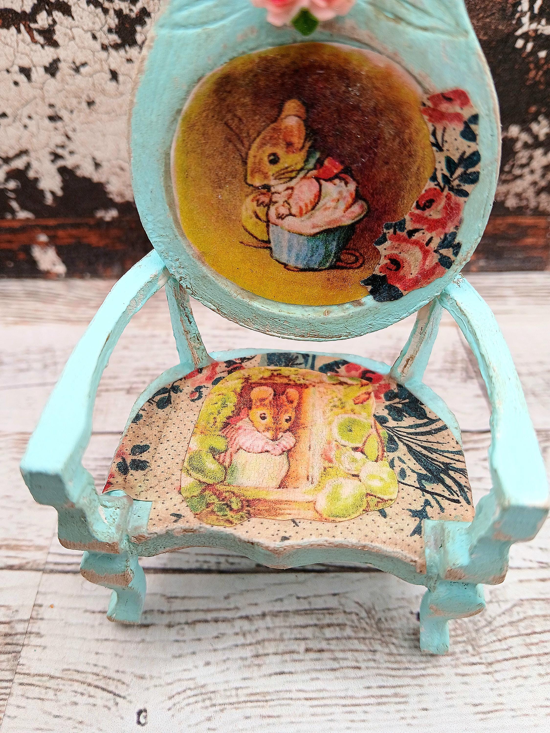 ピーターラビット　家具 Peter Rabbit Painted Chair - Etsy