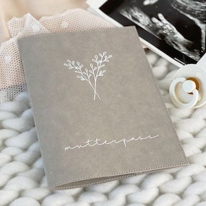 Maternity pass cover made of vegan leather