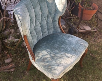 vintage velvet chair armchair vintage sold vintage velvet victorian accent chair french provincial upholstered shabby chic vanity photography prop wedding prop green velvet chair etsy vintage velvet chair armchair vintage sold vintage velvet victorian accent chair french provincial upholstered shabby chic vanity photography prop wedding prop green velvet chair etsy