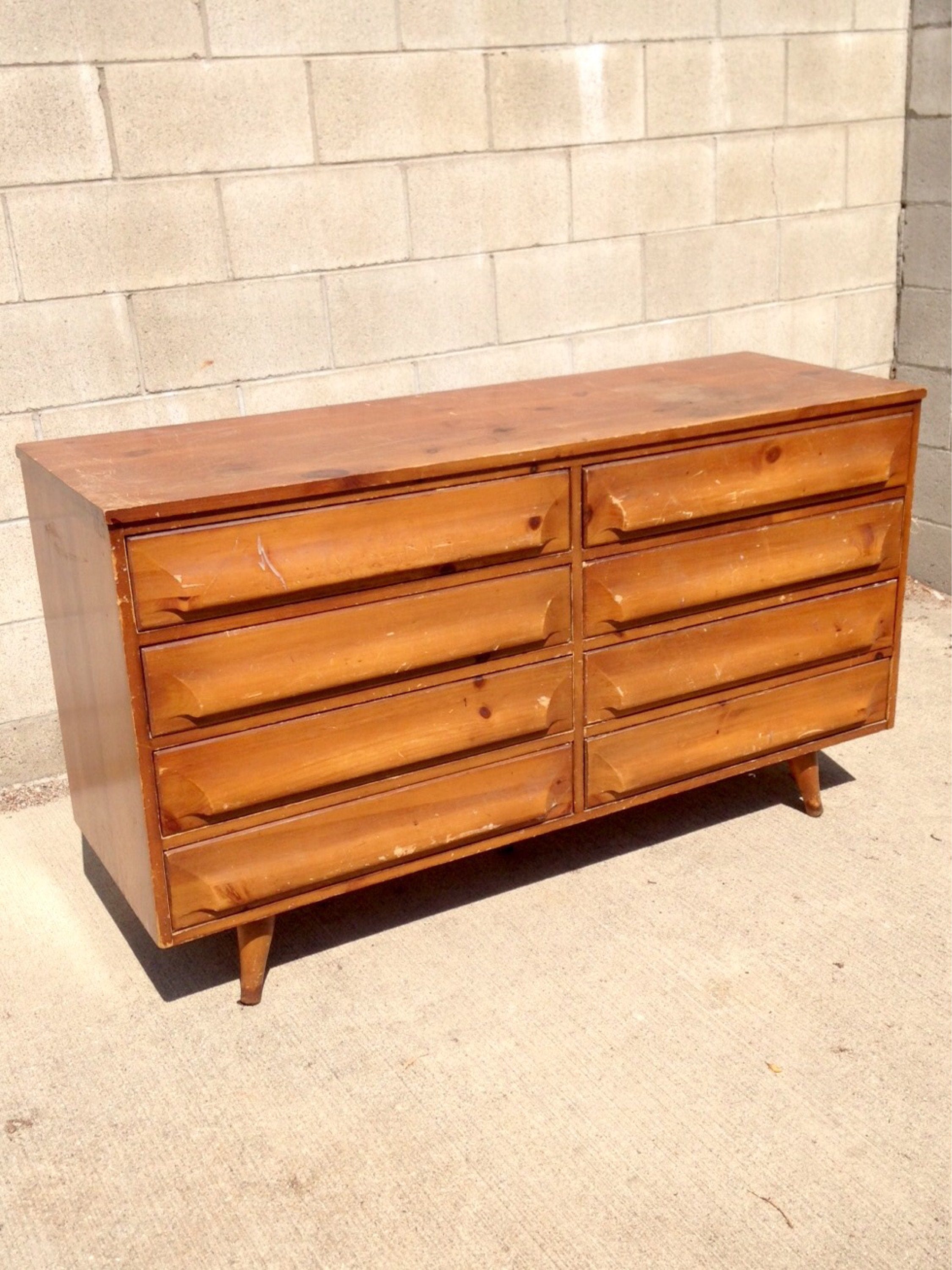 Mid Century Modern (MCM) Sculptural 8 Drawer Double Dresser by Franklin