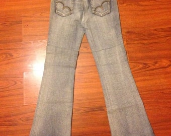 Y2K Vintage Bongo Jeans Low Rise Flair Leg Size 7 with Stretch