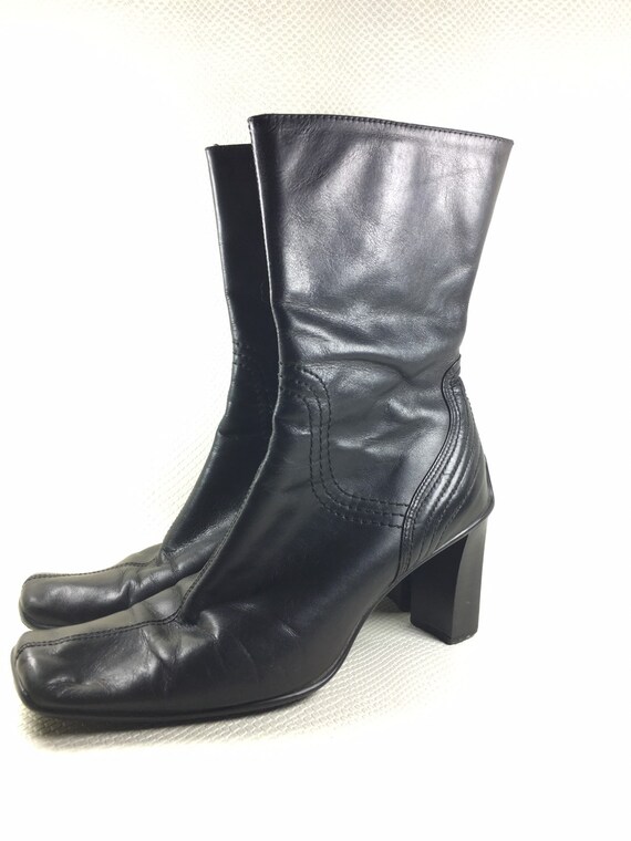 90s Vintage ALDO Square Toe Square Chunky Heel Bla