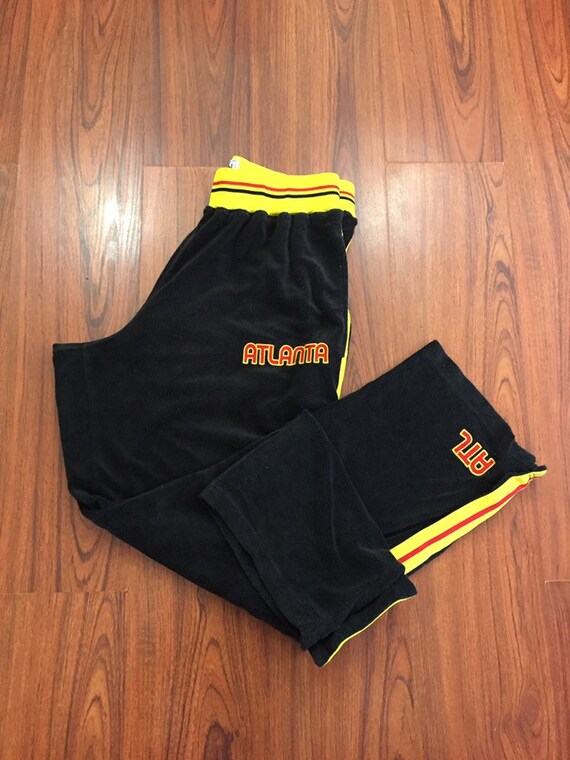 nike throwback sweatpants
