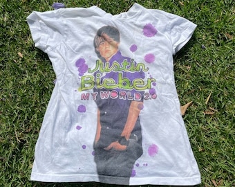 Vintage Adolescent Justin Bieber “My World 2.0” 2010 Shirt Las Vegas Small