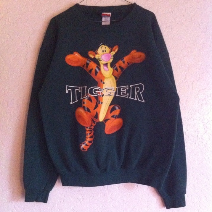vintage tigger sweatshirt