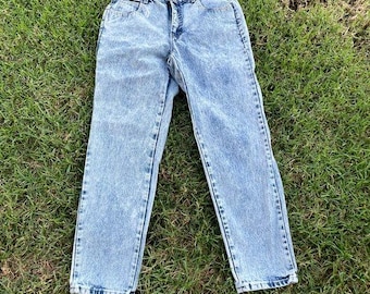 Vintage 80s 90s Acid Washed Calvin Klein High Waisted Rise Taper Leg Mom Jeans