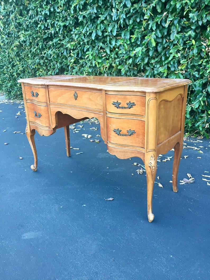 Vintage French Provincial Make Up Vanity With Miror Antique Chic Table Romantic Rococco Dressing Shabby