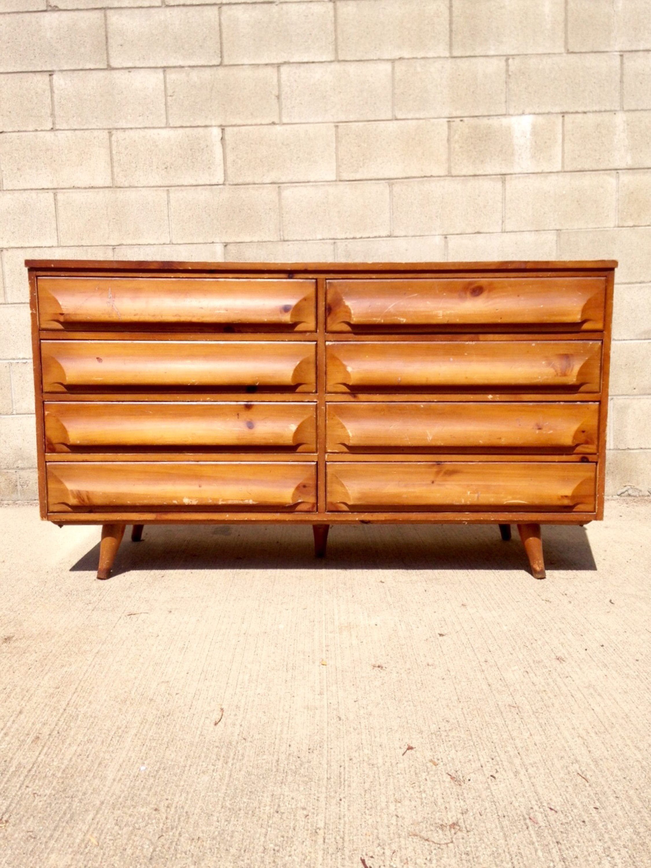 Mid Century Modern (MCM) Sculptural 8 Drawer Double Dresser by Franklin