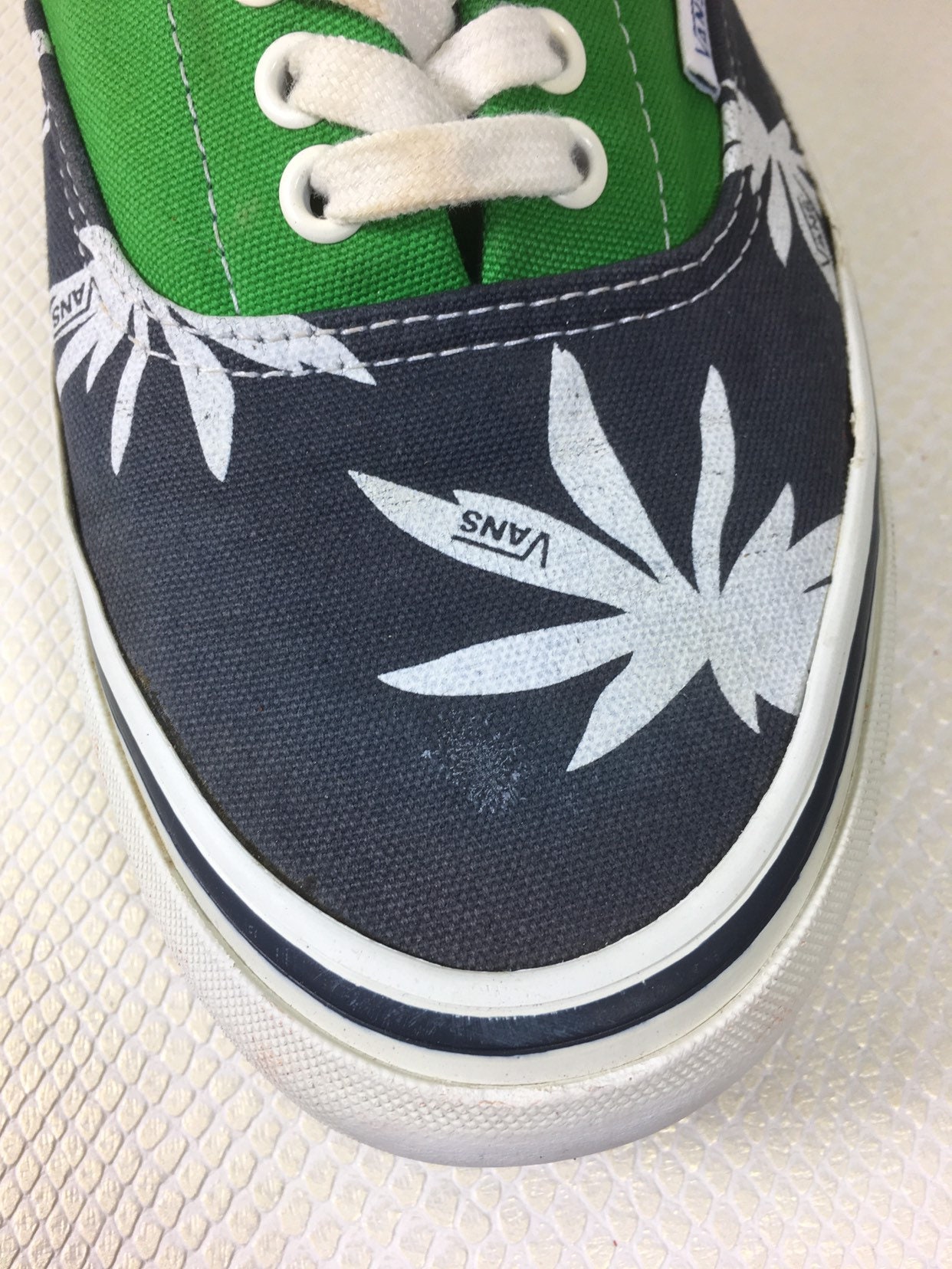 vans pot leaf shoes