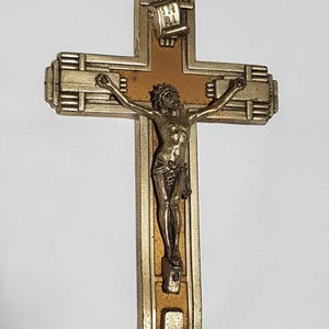 Small metallic CRUCIFIX