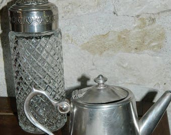 old tinplate teapot "CHALIONAIS et PANASSIER", numbered. VINTAGE .antique