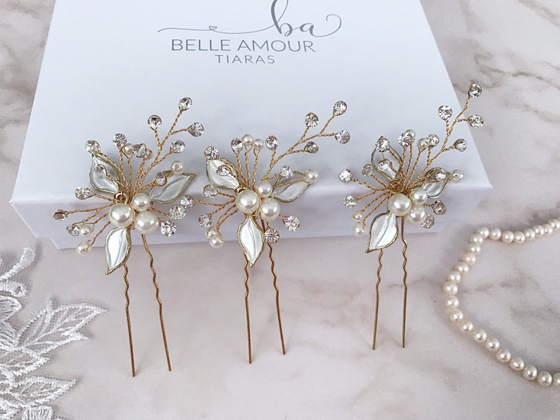 Hair pins 3 Gold hair pins Gold hairpiece Gold headpiece Crystal pins Bridesmaids hair pins Brides hair piece Bridal hair accessories