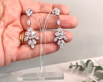 Crystal  earrings,Dangle earrings or weddings,, Bridesmaids earrings, Gifts for her, Bridal jewelry, Bridesmaid gift,Crystal earrings