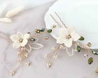 Bridal hair pins, Green and cream floral clay hair pins perfect for weddings, Set of 2 white flowers, Something blue, Flower hair pins,