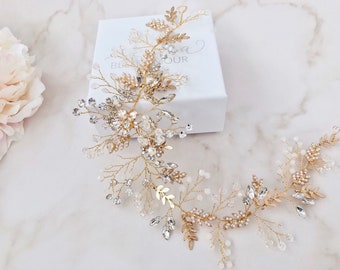 Bridal hair vine Gold headpiece Wedding hair piece Bridal hair accessories for wedding Floral vine Hair jewelry Crystal hair vine Hair crown