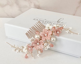 Bridal hair piece, Peach floral comb perfect for weddings & special occasions, ideal for the Bride, Bridesmaid, Mother of the bride.