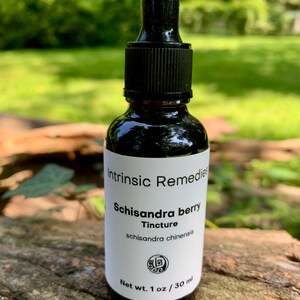 Organic Schisandra Berry Tincture (schisandra chinensis)
