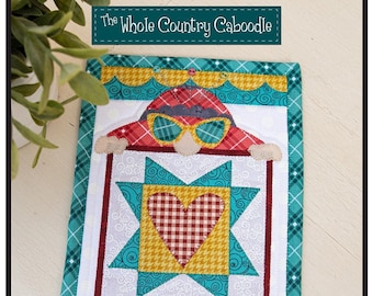 Quilter Gnome Mug Rug Applique Kit From The Whole Country Caboodle BRAND NEW, Please See Description and Pictures For More Information!