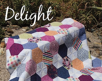 Delight Pieced Quilt Quilting Pattern From Jaybird Quilts BRAND NEW, Please See Description and Pictures For More Information!