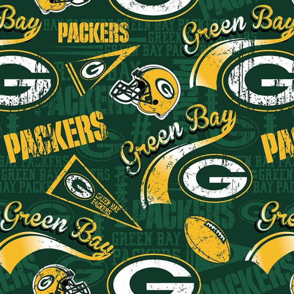 NFL New Green Bay Packers Pennants On Green Woven Cotton Fabric Priced By The HALF Yard, From Fabric Traditions NEW, Please See Description!