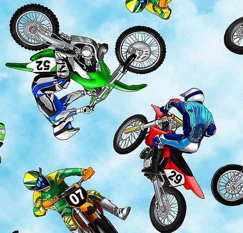 K&ouml;nnte beinhalten: Ein blauer Himmel mit vier Motocross-Motorr&auml;dern in der Luft. Die Motorr&auml;der sind gr&uuml;n, rot, orange und gelb. Die Fahrer tragen Helme und Rennbekleidung. Die Nummern 29, 07 und 92 sind auf den Motorr&auml;dern zu sehen.