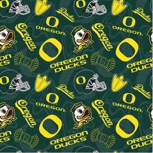 NCAA University of Oregon Ducks Green /& Yellow College Logo Cotton Fabric by Sykel! Choose Your Cut Size