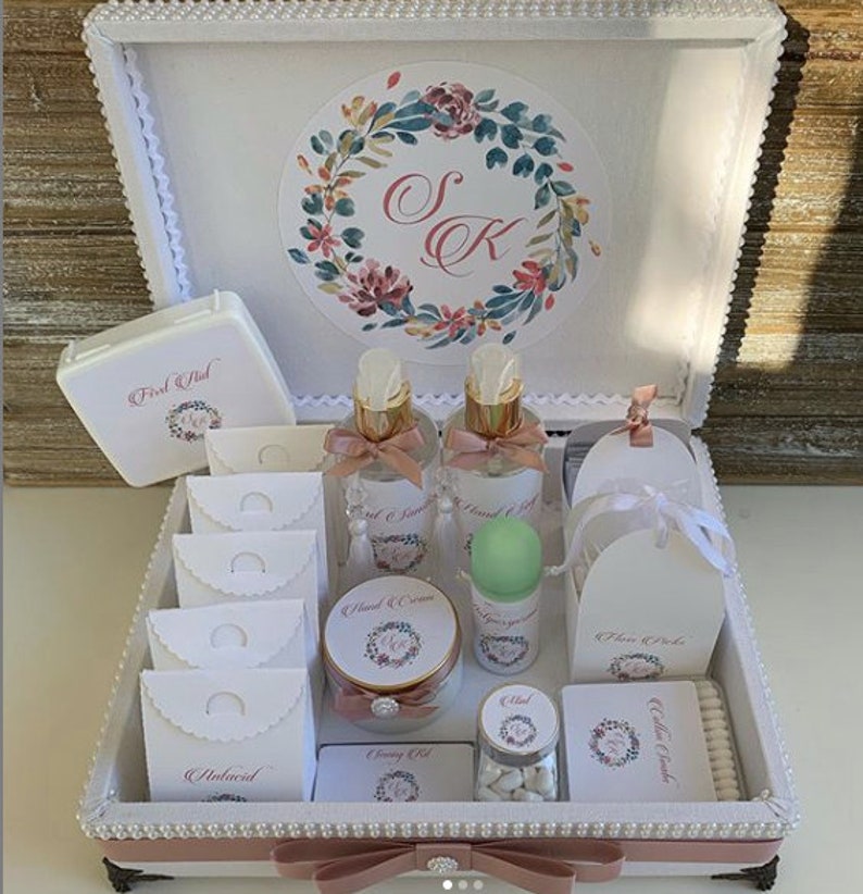 Caja de bodas Novia kit de baño personalizado caja de boda | Etsy