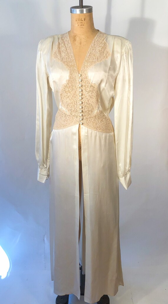 Vintage 1930s Satin Lounge Neglegee Robe