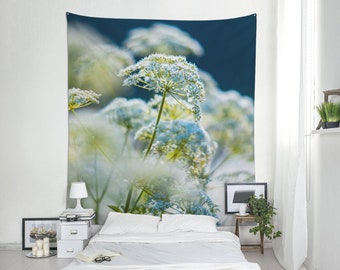 Masterwort flower wall tapestry, fabric wall hanging for a floral decoration. Bohemian decor. UL148