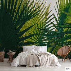 Fan Palm Leaf Wallpaper, Green and White Wall Mural, Tropical Decoration for Interior Design. MG057