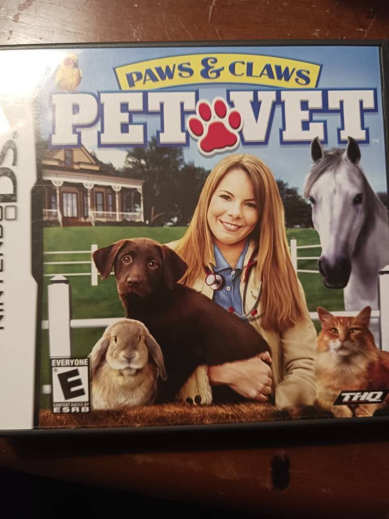 Paws & Claws Pet Vet DS Game