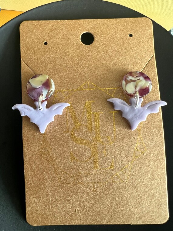 Bat Stud Drops