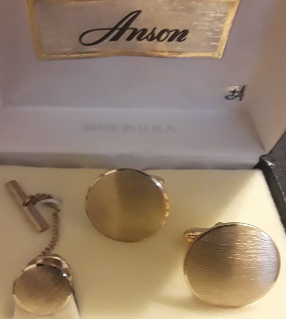 014 Vintage Anson Cufflink's Set . New old Stock … - image 3