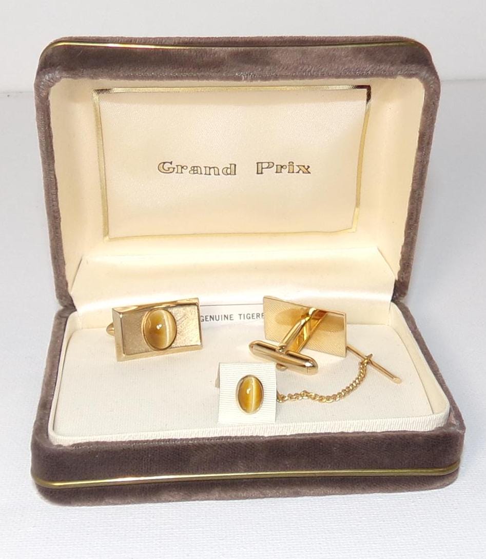 ゴールド　カフリンクス　ヴィンテージ Vintage Gold Tone Black Stone Cufflinks Pat 2.974.381 - Etsy