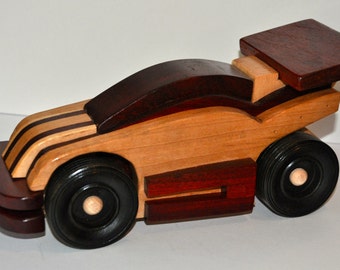 Hardwood Formula 1 Race Car