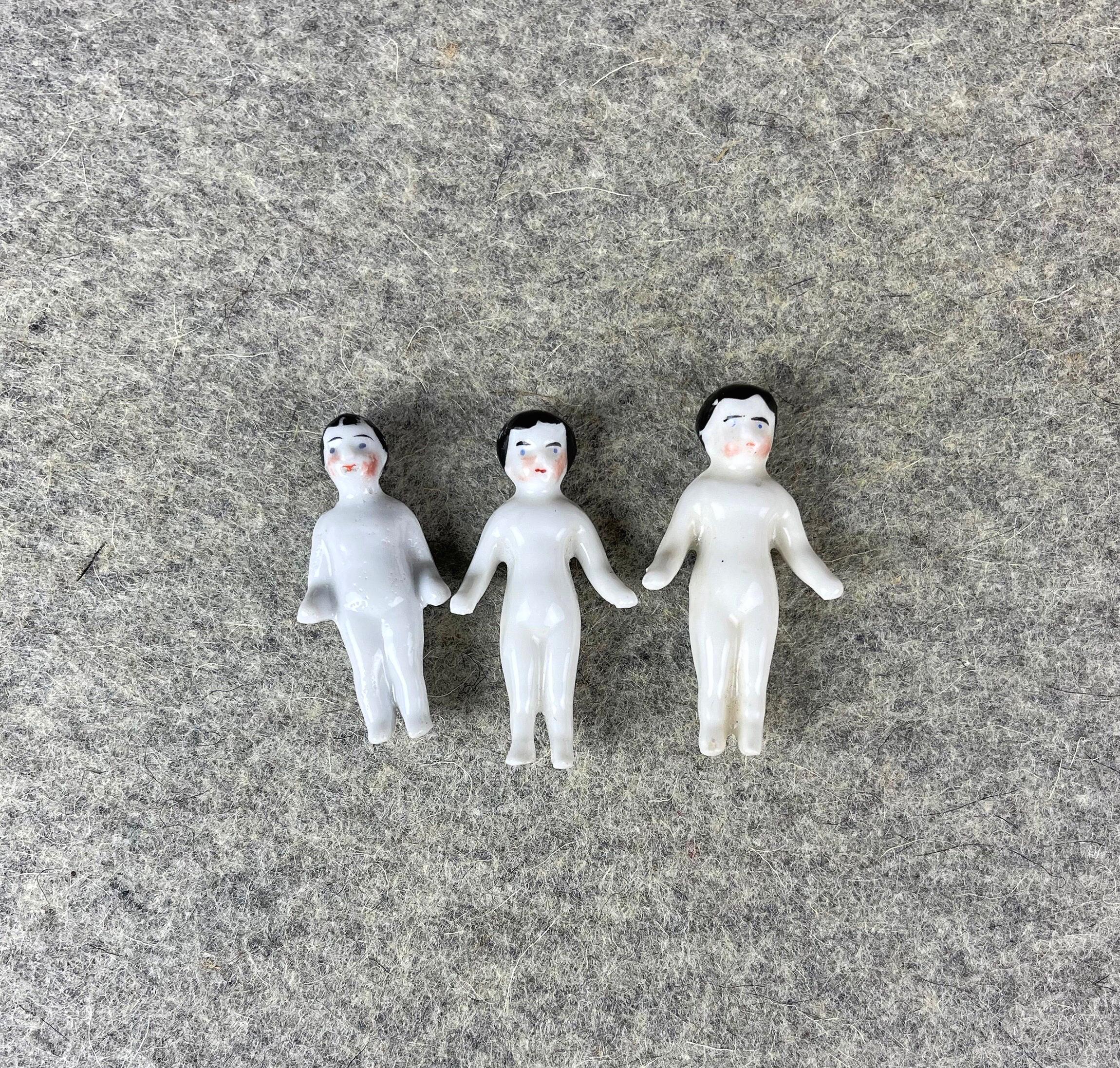 Frozen charlotte - Etsy 日本
