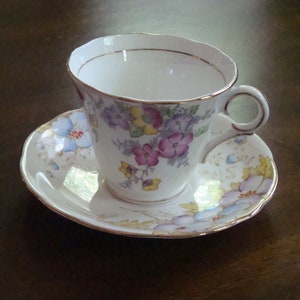 Colclough 6593 Cup paired with Gladstone Saucer!