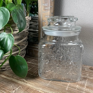 Princess House FANTASIA Canister - Small Square Jar / Air Tight Storage Container with Lid