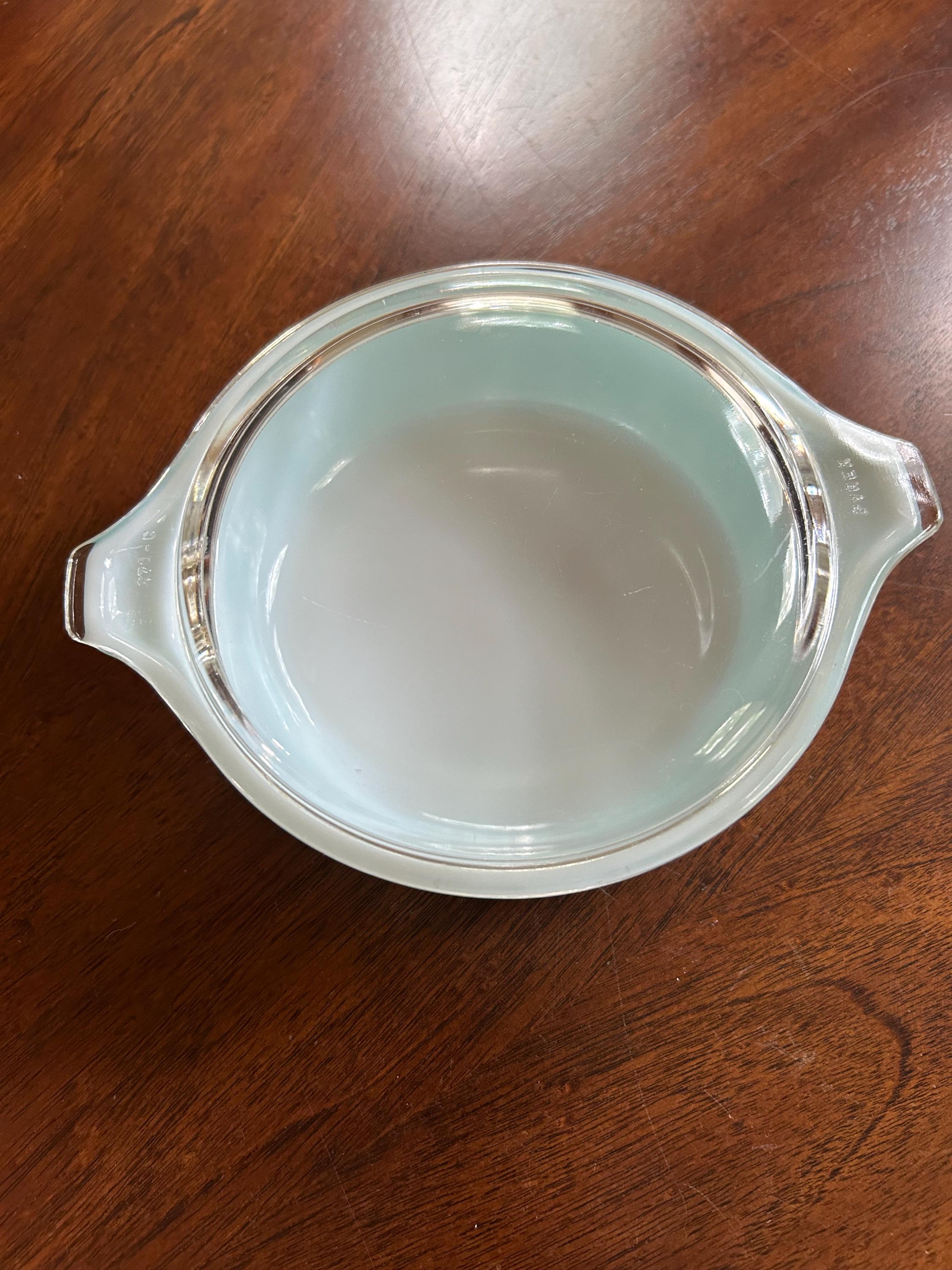 Pyrex Turquoise 404 Pyrex TURQUOISE BUTTERPRINT One Pint Round Covered Casserole! - Etsy