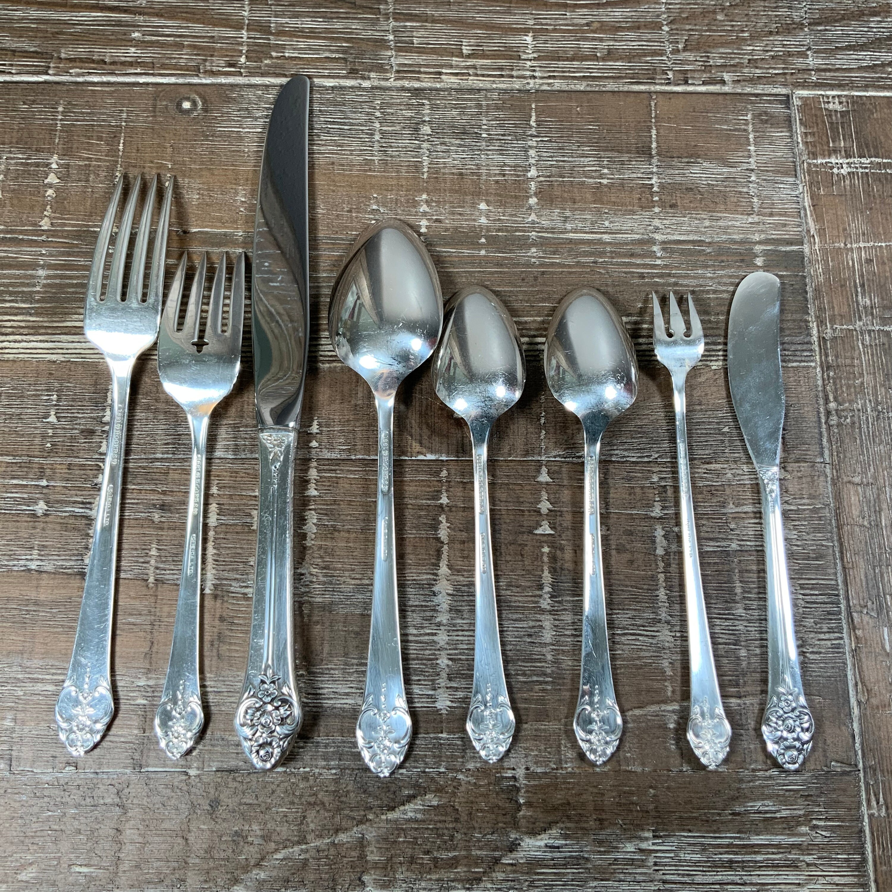 【ヴィンテージ】ONEIDA 1881 ROGERS製シルバースプーンリング ヴィンテージ】ONEIDA 1881 ROGERS製シルバースプーンリング