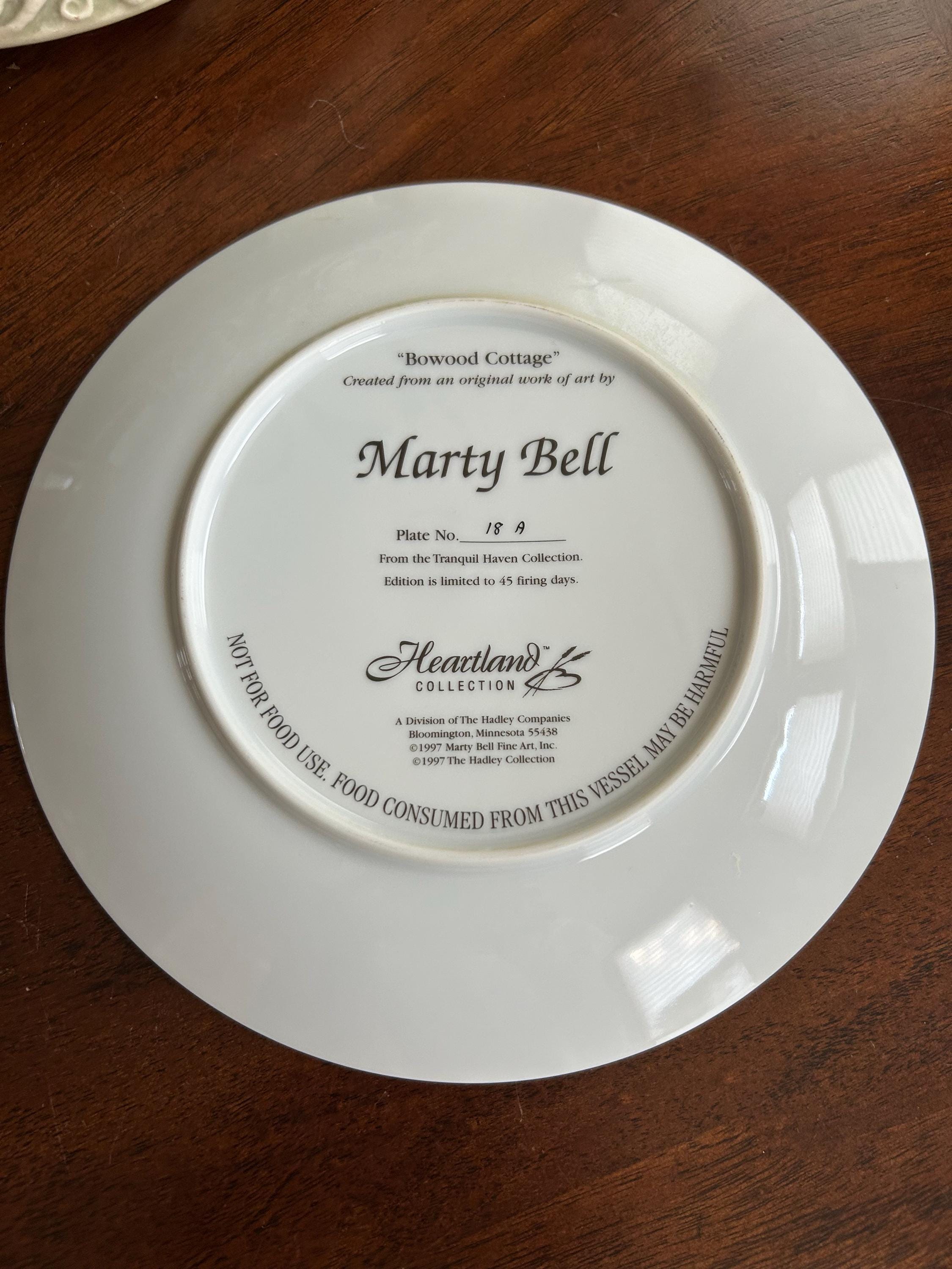 Choice - Marty Bell's BOWOOD Cottage or TUCK Away Lodge - From