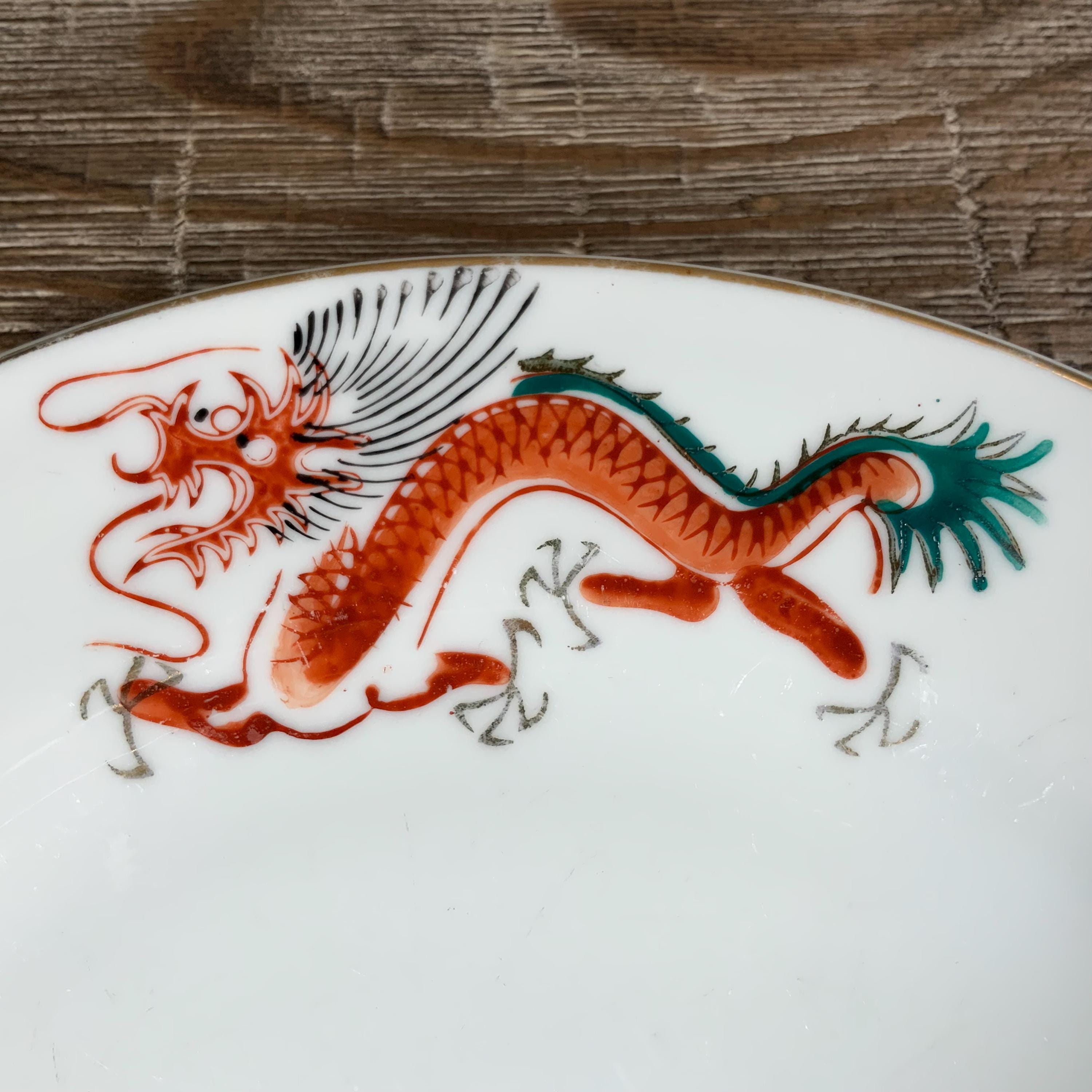 a981 蓋付碗　5客組 染付 龍の絵 爪5本 宝珠 祖母懐 古物 懐石 会席 Set of Three Vintage Japanese Dragon Ware Plates 5 1/2