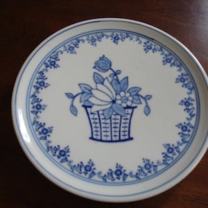 Royal M Bavaria TEA TABLE TRIVET or Hot Dish Trivet Hand Painted Blue!