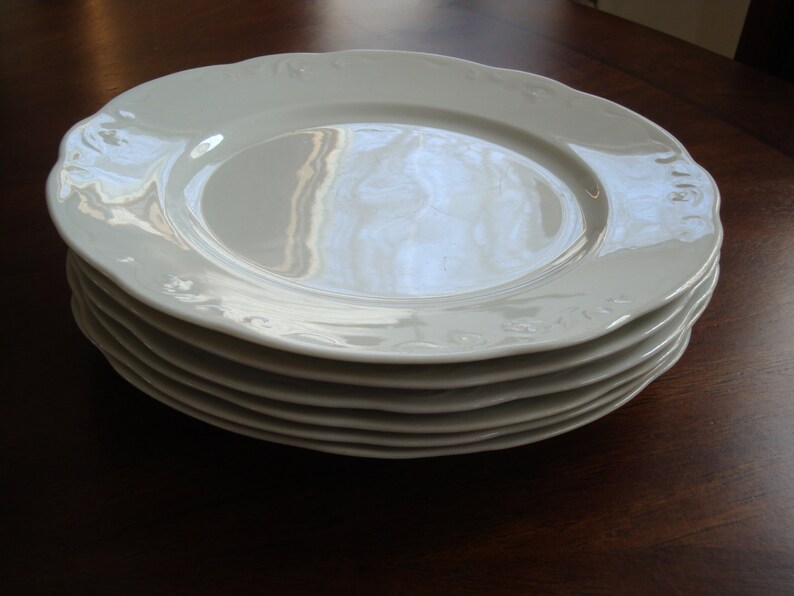 6 ! Syracuse China PLYMOUTH Antique Luncheon Plates