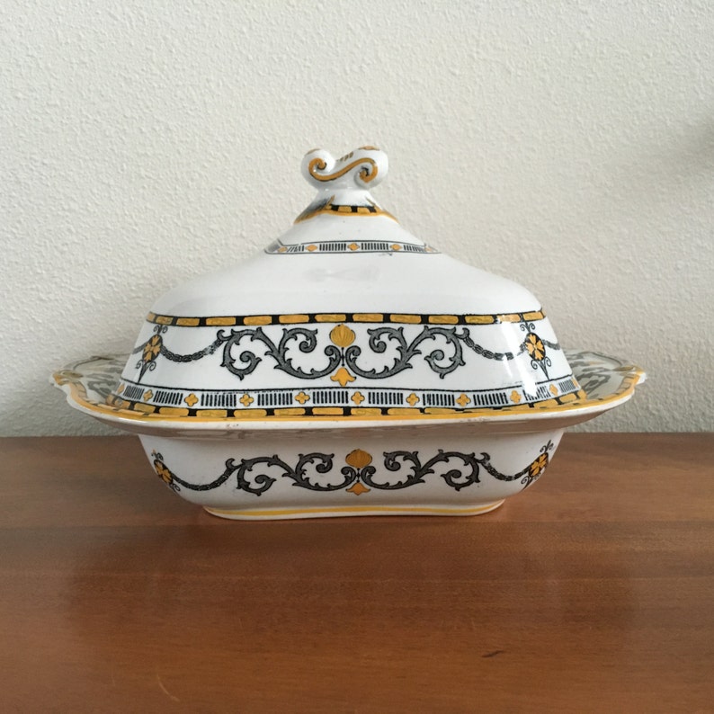 Antique Ridgways CLASSIC Gray /& Mustard 10 Square Covered Vegetable Serving Dish