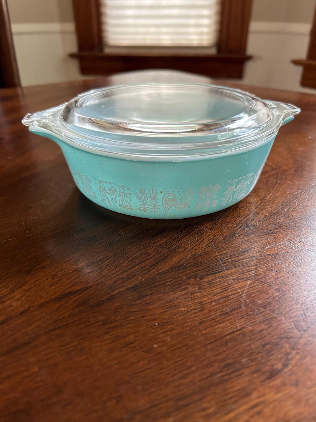 Pyrex TURQUOISE BUTTERPRINT One Pint Round Covered Casserole! - Etsy